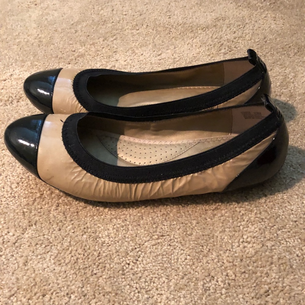 Me Too comfort ballet flats